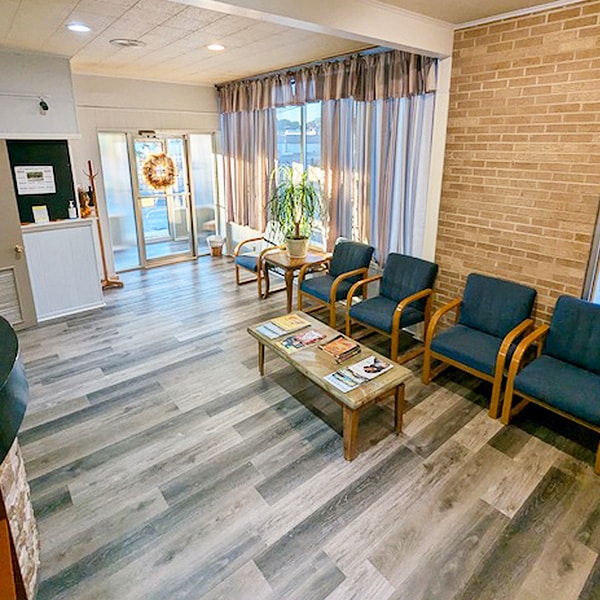 Comfortable waiting room at Bolding Family Dentistry